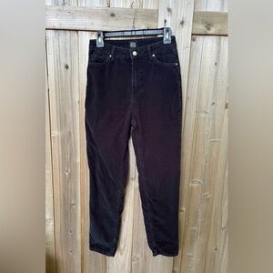 BDG Urban Outfitters Straight Mom High-Rise Black Corduroy Pants Size 27